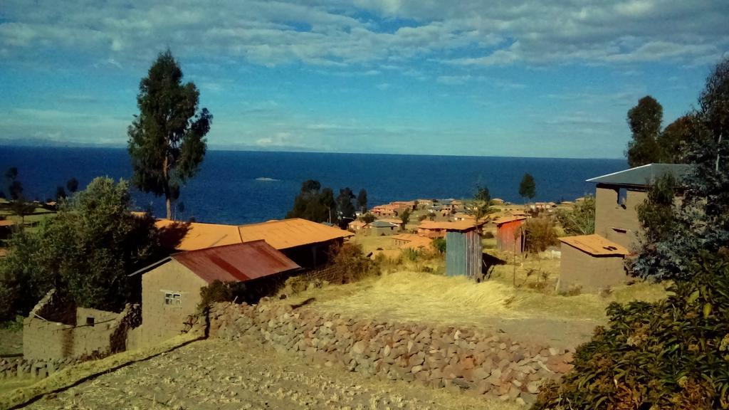Casa Titicaca Amantani Ocosuyo Bagian luar foto